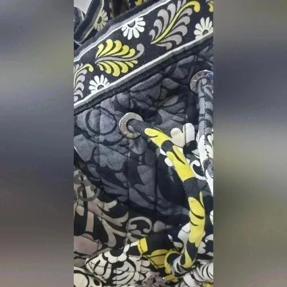 Vere Bradley tote bag like new yellow black